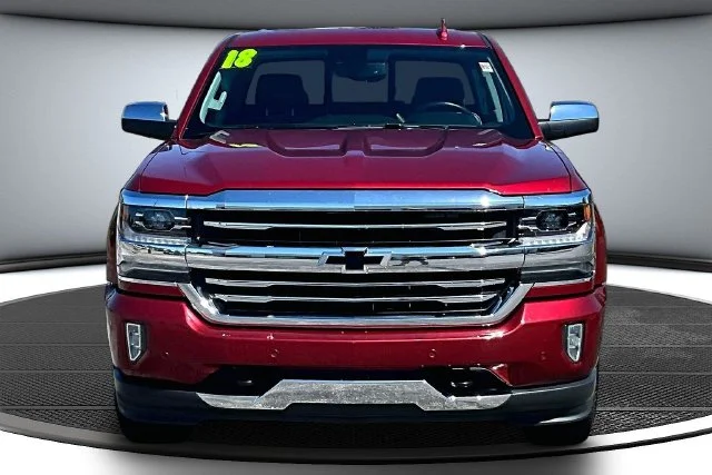 Used 2018 Chevrolet Silverado 1500 High Country with VIN 3GCUKTEJ6JG349191 for sale in Kansas City