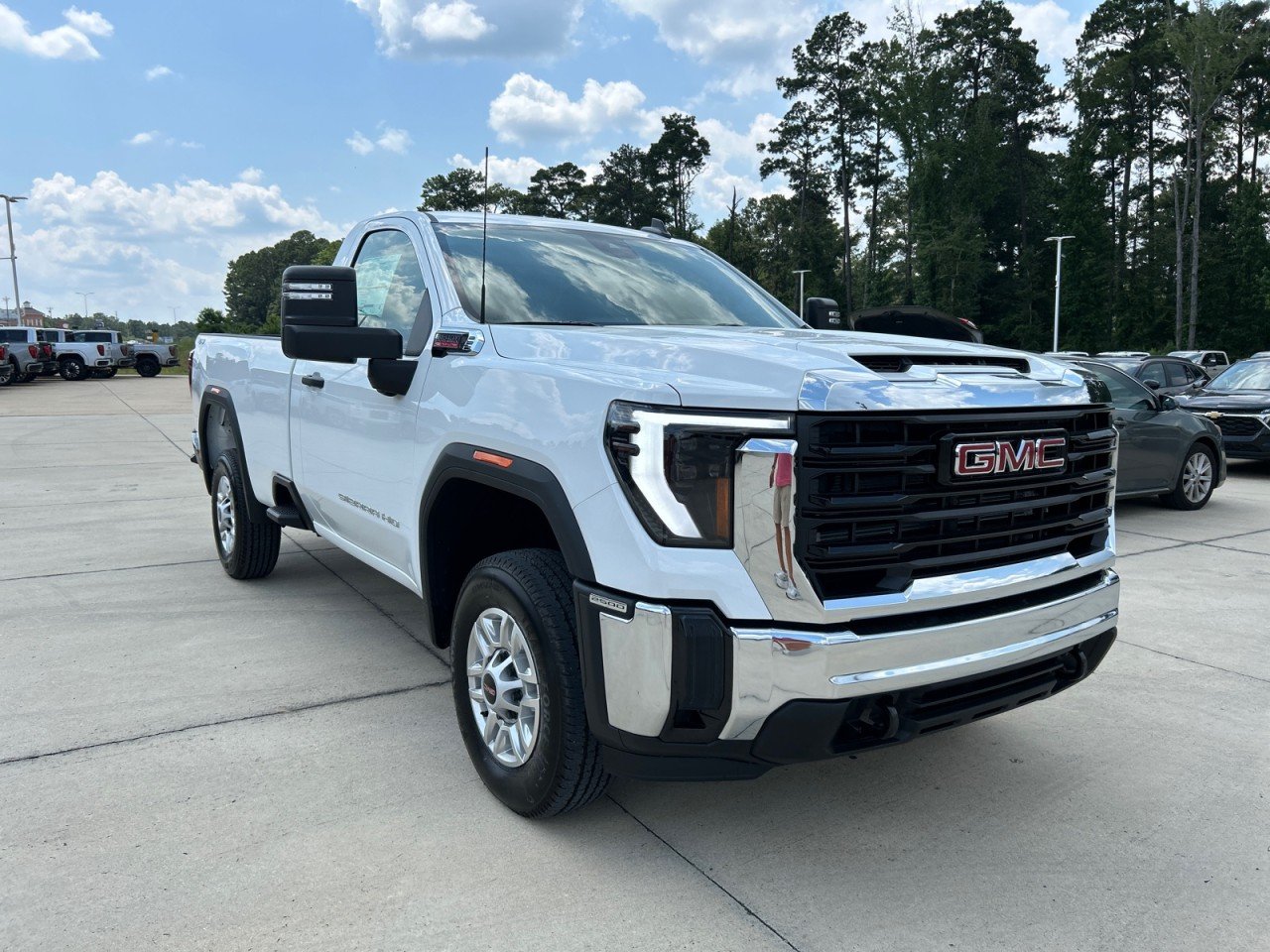 New 2026 Summit White GMC Pro image 2