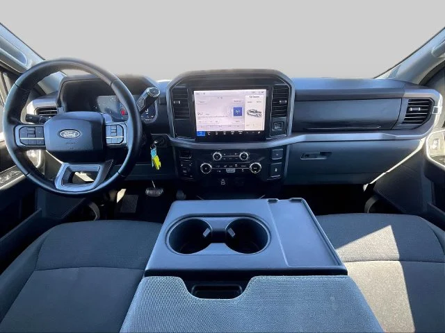 Used 2025 White Ford XLT image 10
