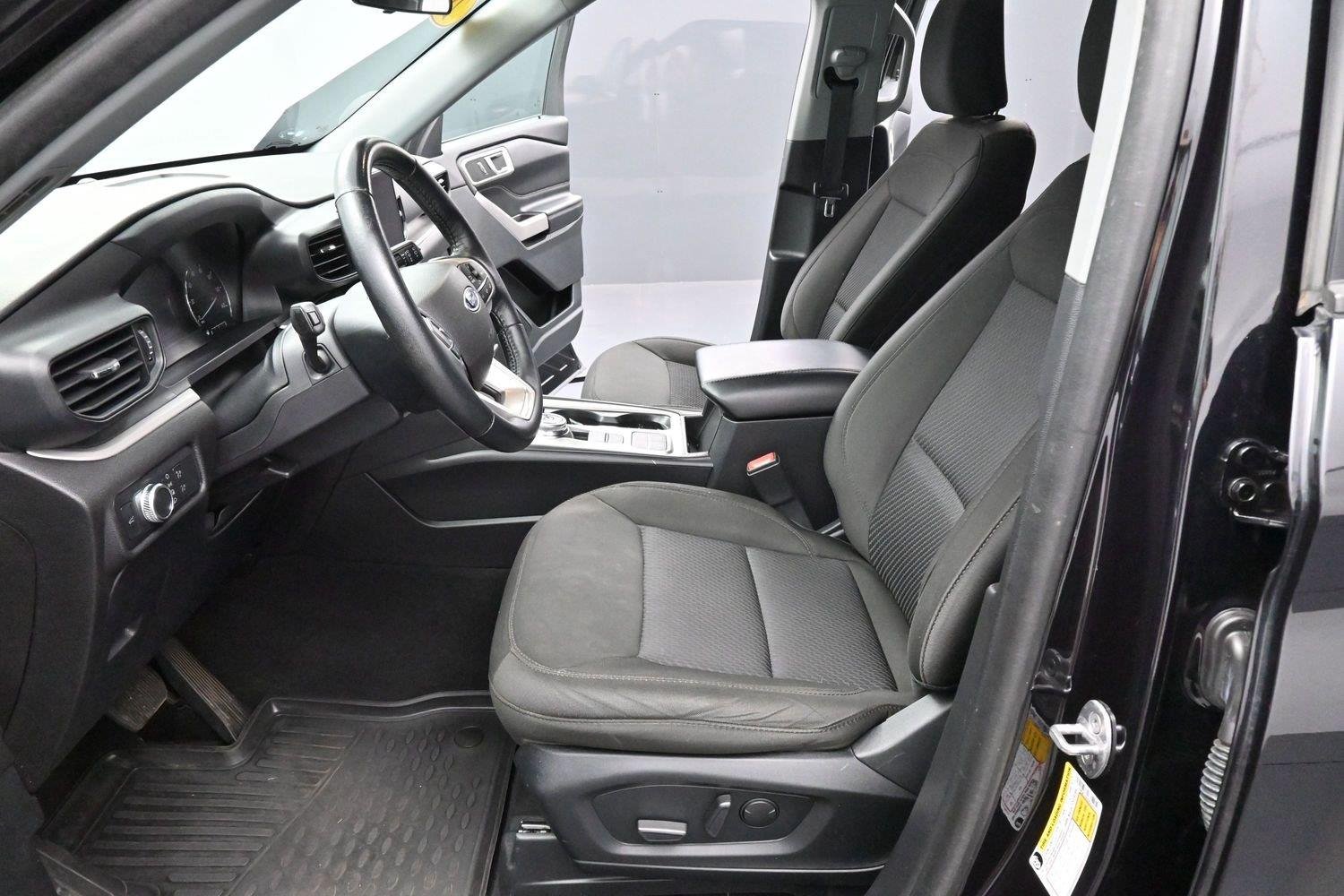 Used 2022 Agate Black Ford XLT image 14