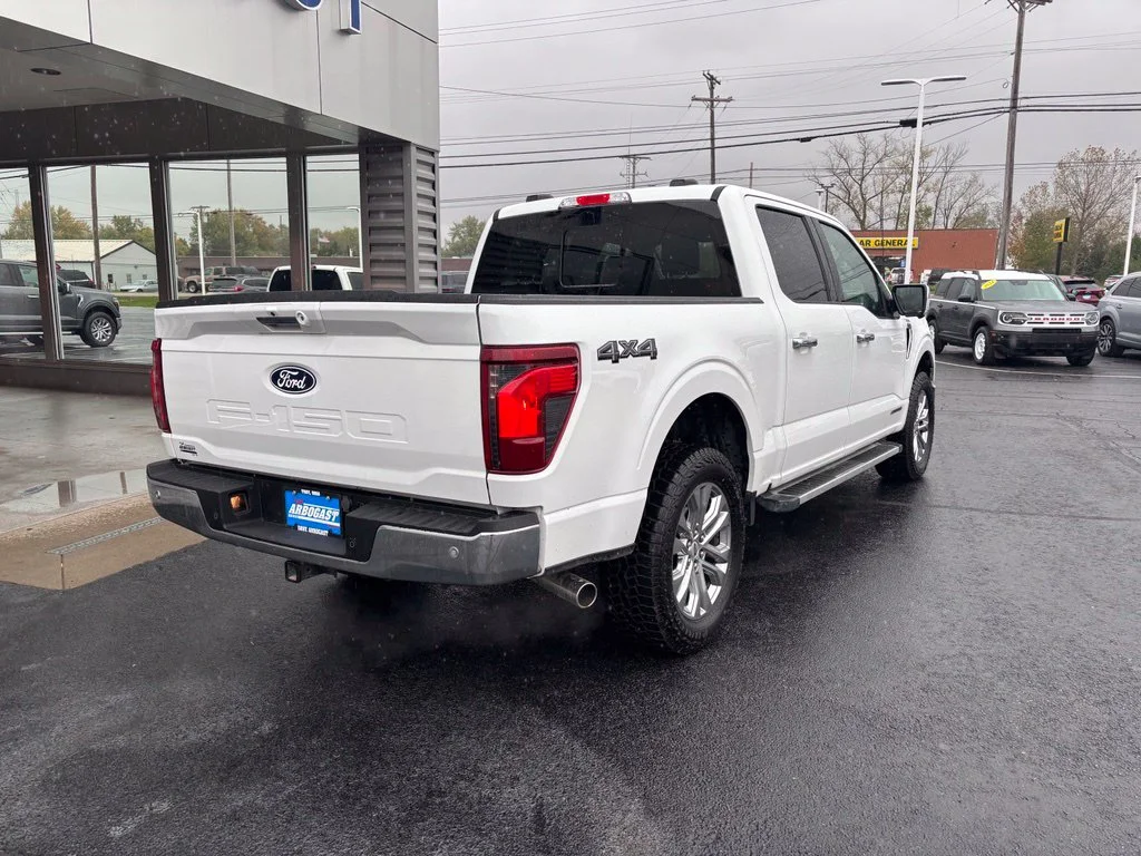 Used 2024 White Ford XLT image 5