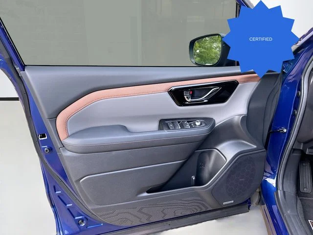 Used 2026 Blue Subaru Sport image 23