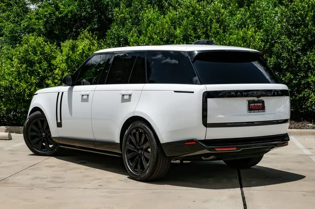 2026 Land Rover Range Rover SE - Photo 12