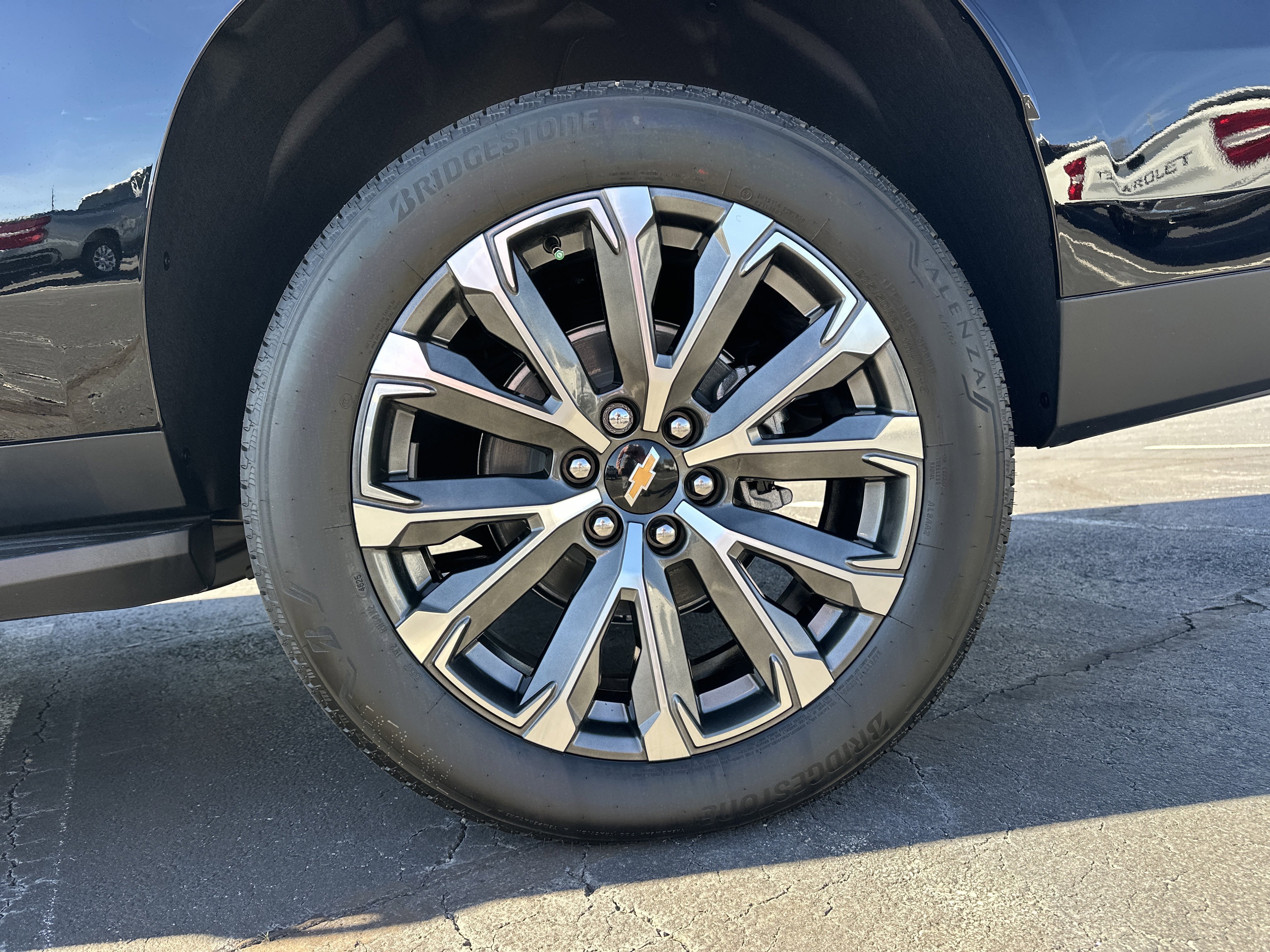 2026 Chevrolet Suburban High Country - Photo 20