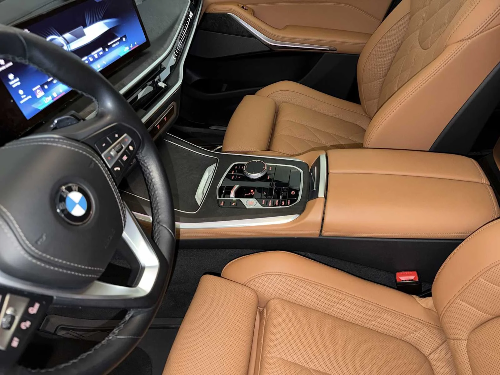 Certified Used 2024 Black Sapphire Metallic BMW xDrive40i image 19