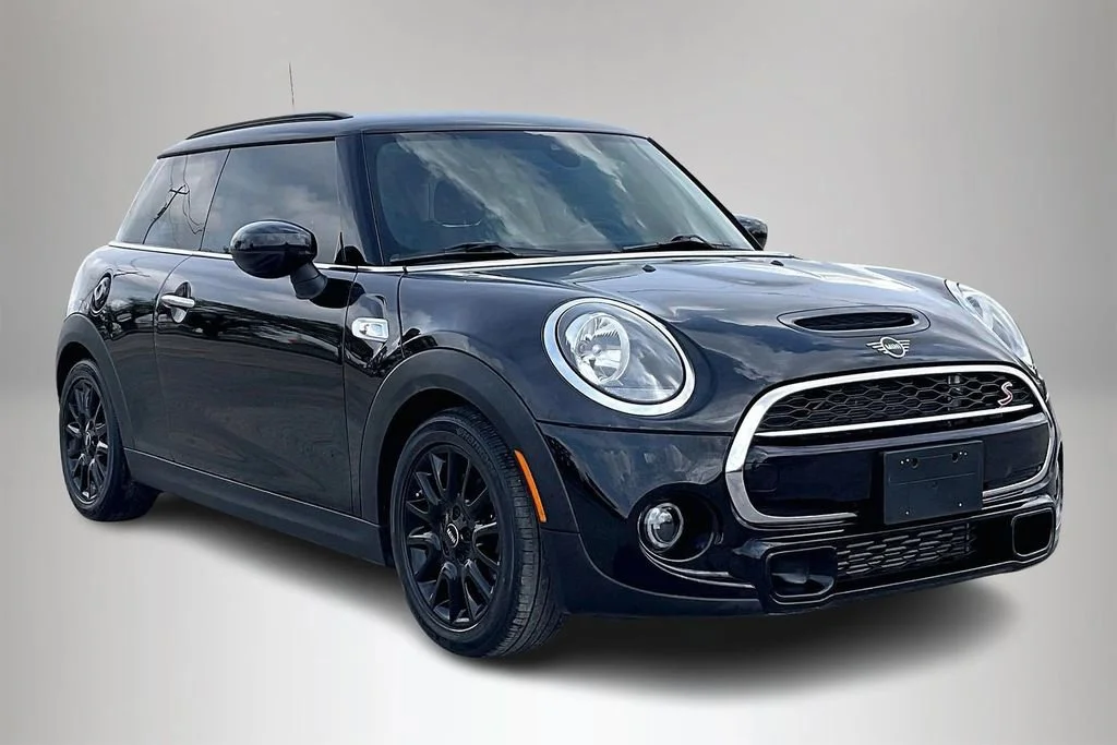 2020 MINI Hardtop Cooper S's photo