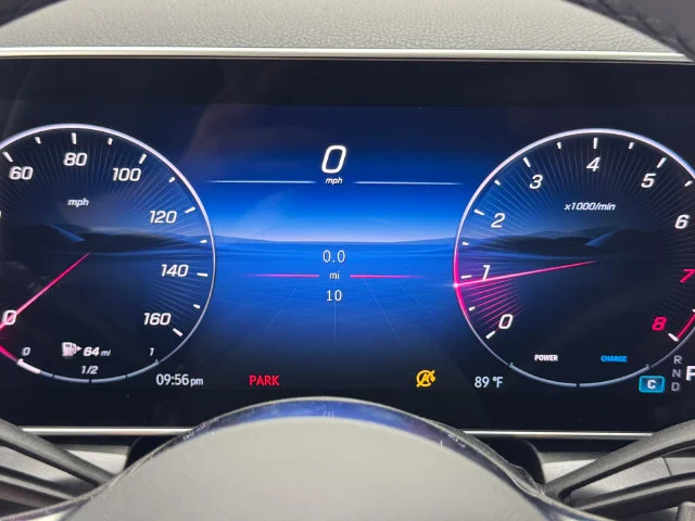 New 2026 Graphite Gray Metallic Mercedes-Benz GLC 300 image 2