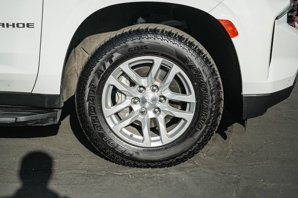 Used 2023 Summit White Chevrolet LT image 10