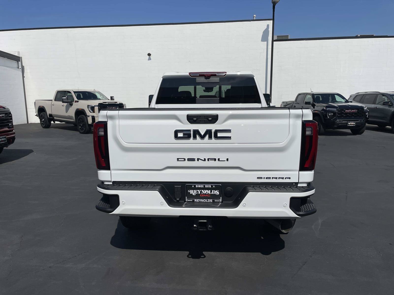 New 2026 Summit White GMC Denali Ultimate image 5