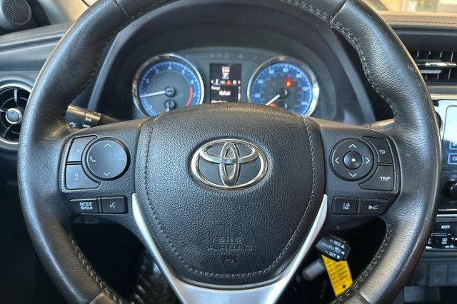 Certified Used 2019 FALCON GRAY METALLIC Toyota  image 24