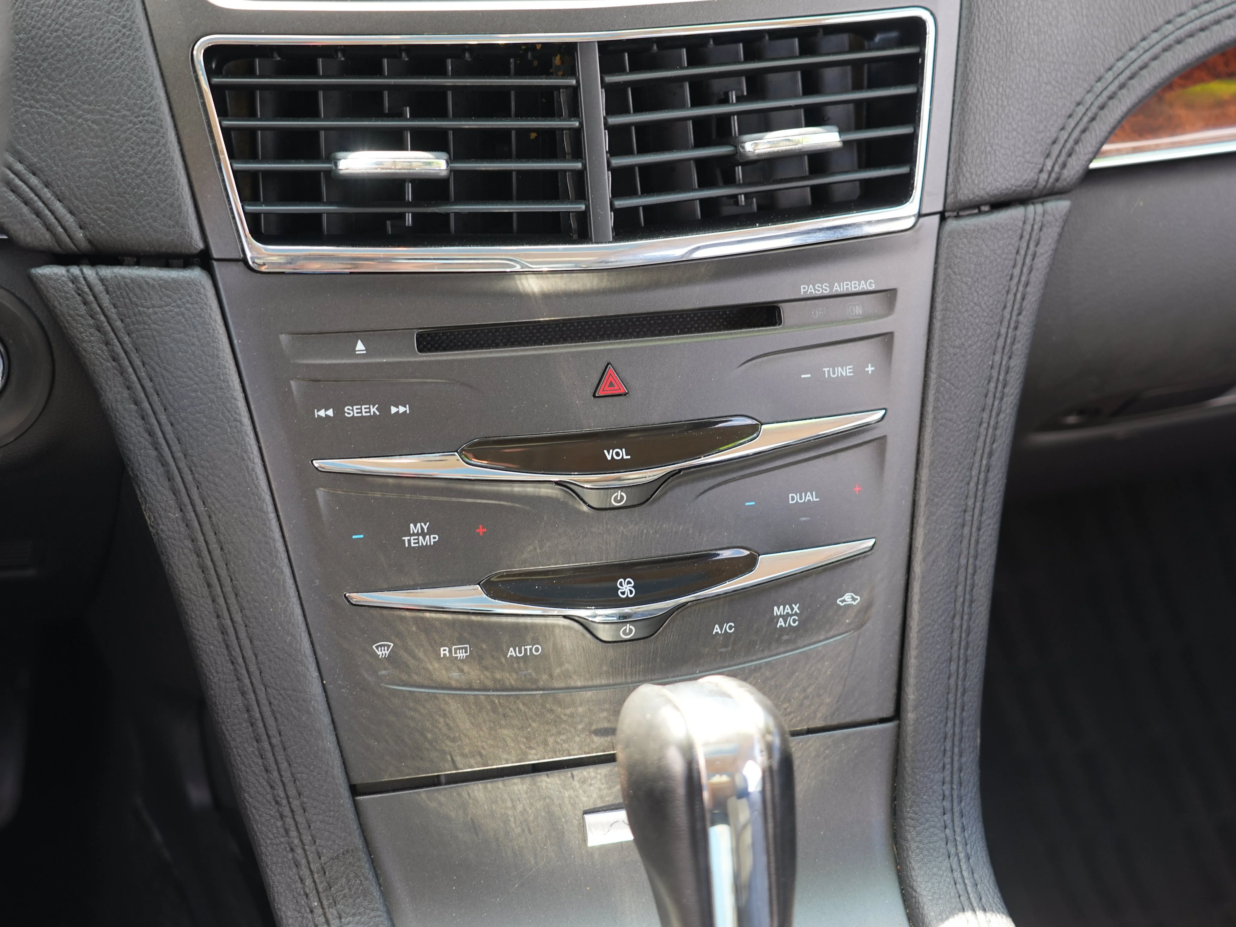 2019 Lincoln MKT Base - Photo 24