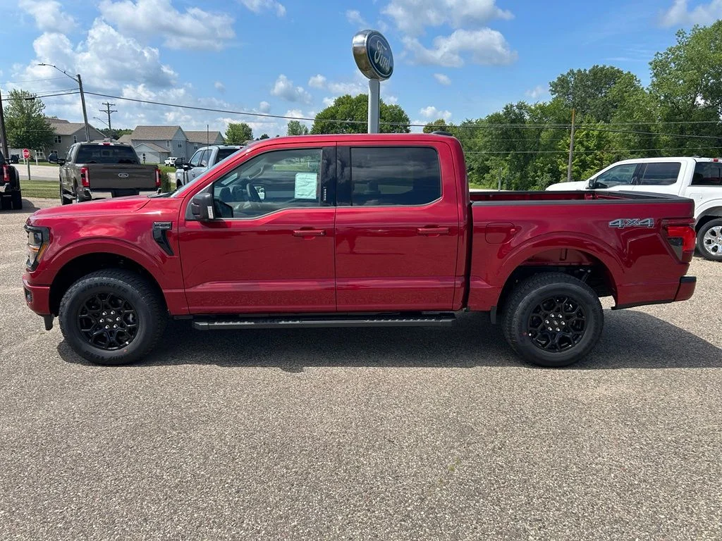New 2026 Ruby Red Metallic Tinted Clearcoat Ford XLT image 4