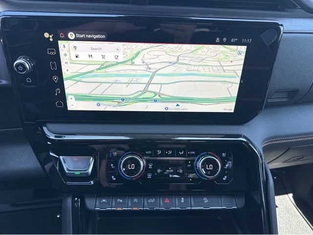 New 2026 Summit White GMC AT4 image 19