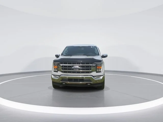Used 2022 White Ford Lariat image 3