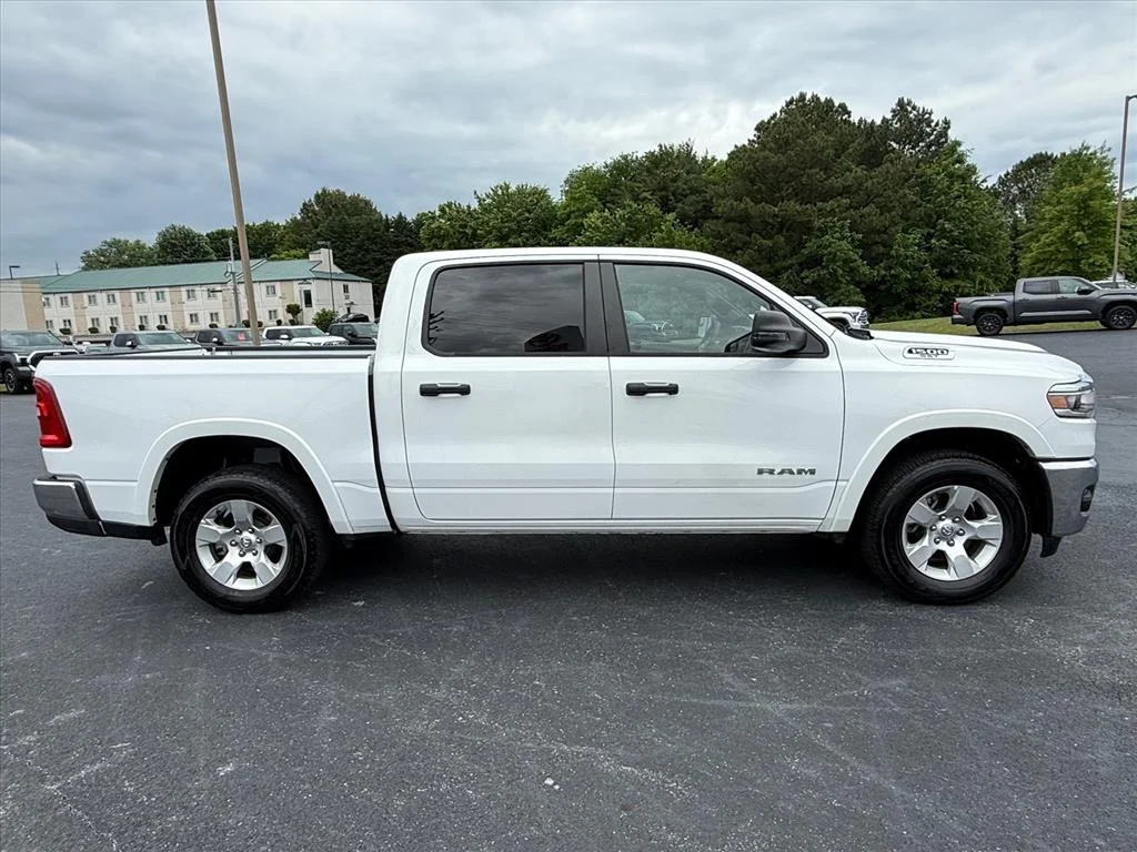 Used 2025 Bright White Clearcoat RAM Big Horn/Lone Star image 8