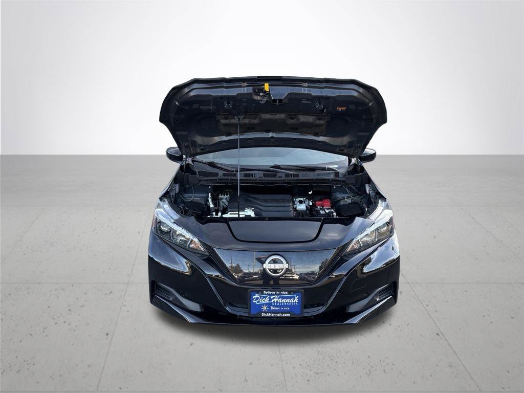 Used 2023 Super Black Nissan S image 4