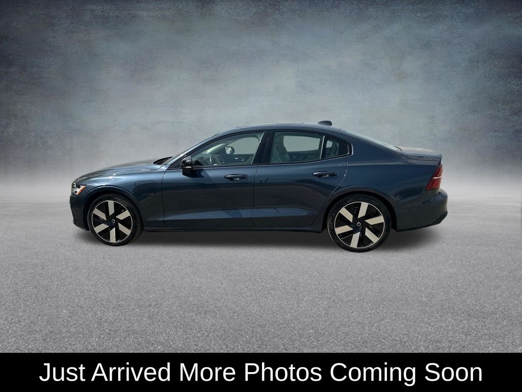 Used 2024 Blue Volvo T8 Plus Dark Theme image 3