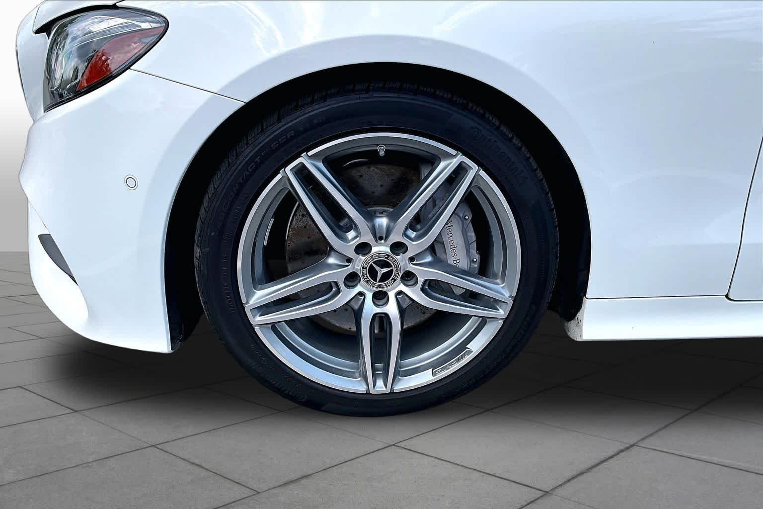Used 2018 Polar White Mercedes-Benz E 400 image 10