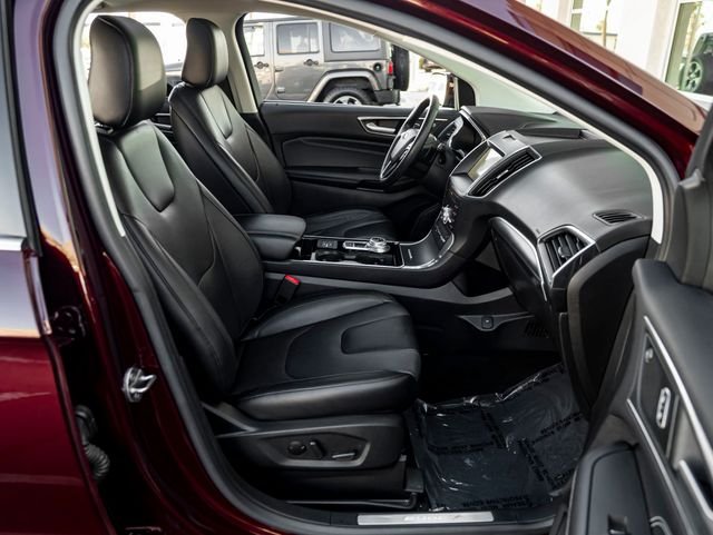 Used 2020 Burgundy Velvet Metallic Tinted Clearcoat Ford Titanium image 33