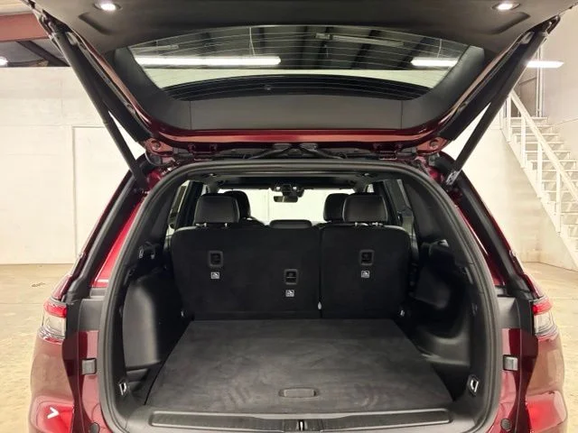 Used 2025 Red Jeep Altitude X image 24