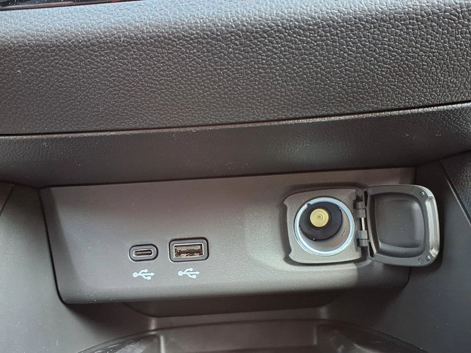 2026 Buick Envista Sport Touring - Photo 6