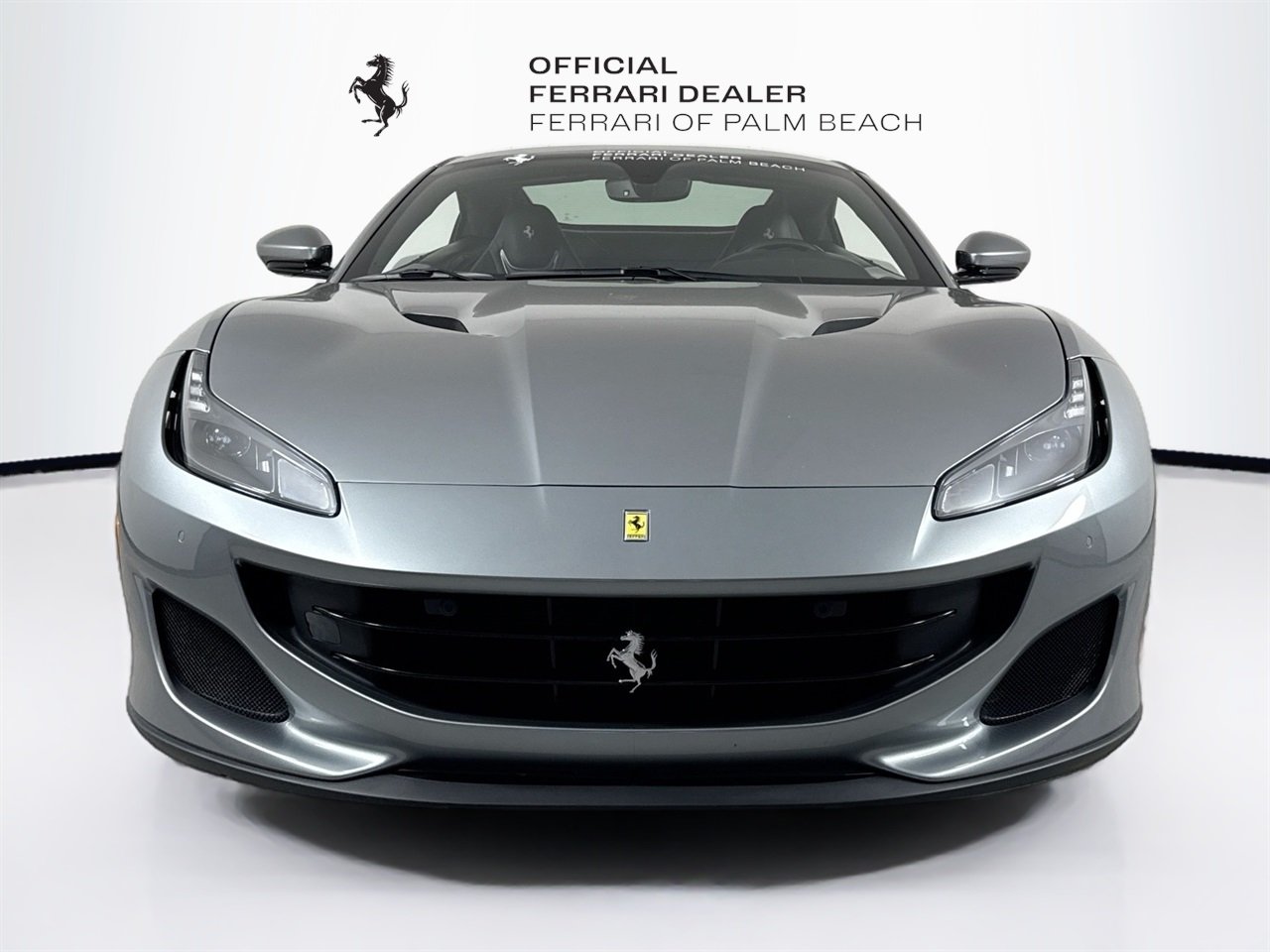 2019 Ferrari Portofino Base photo 2