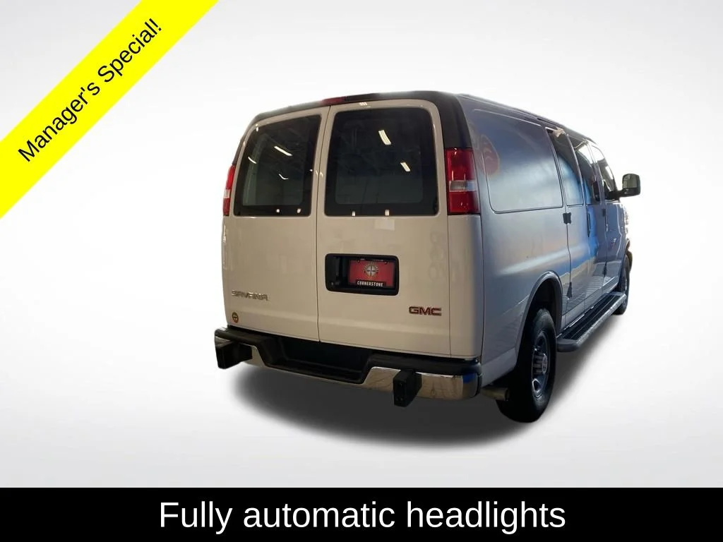 Used 2025 White GMC Work Van image 13