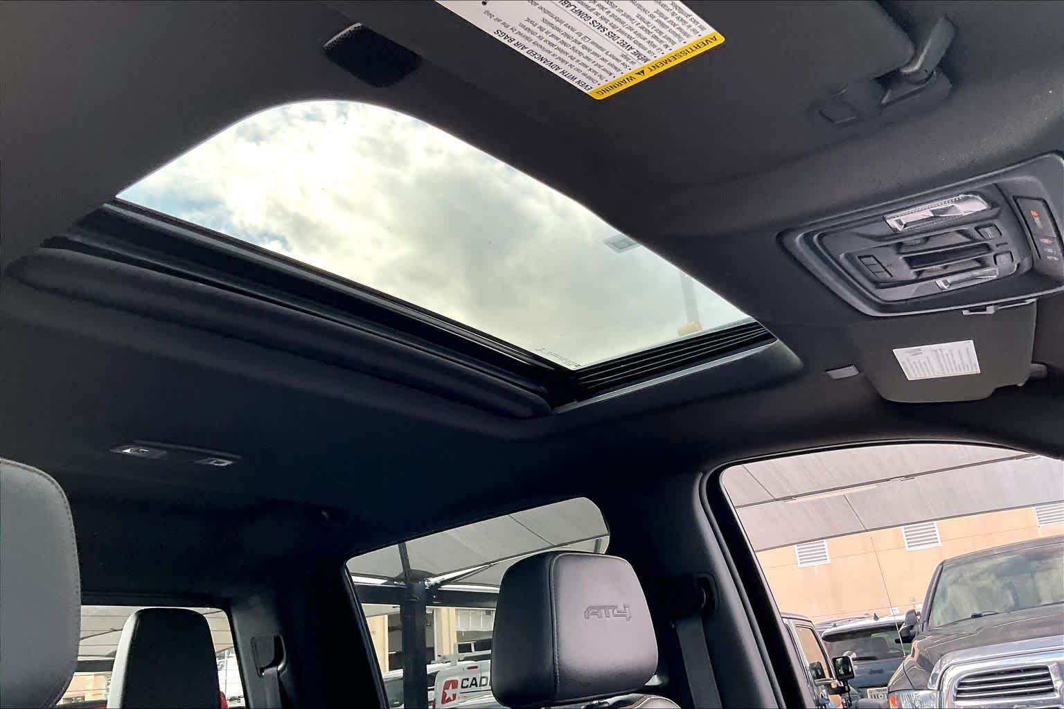 Used 2020 Carbon Black Metallic GMC AT4 image 21