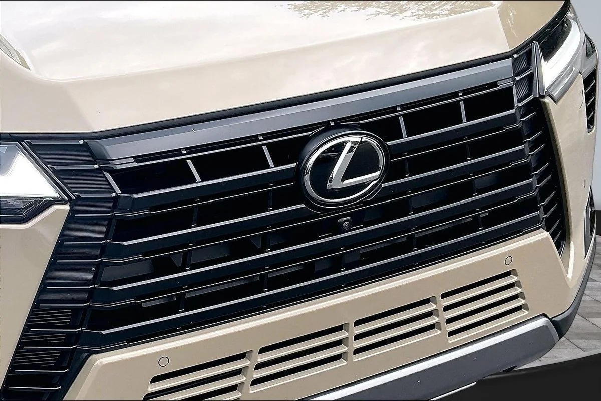 Used 2026 Beige Lexus Overtrail+ image 34