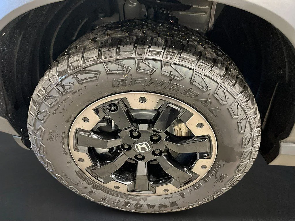 New 2026 SONIC GRAY PEARL Honda TrailSport Elite image 11