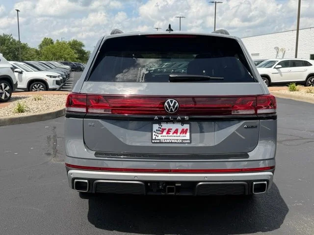 New 2026 Gray Volkswagen 2.0T Peak Edition image 4