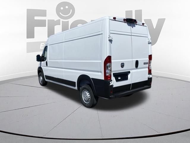 New 2026 Bright White Clear-Coat Exterior Paint RAM High Roof image 3