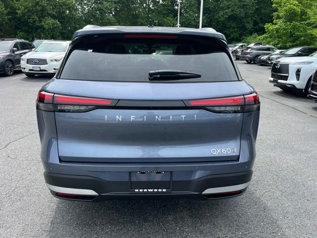 New 2027 MOONBOW BLUE INFINITI Luxe AWD image 4