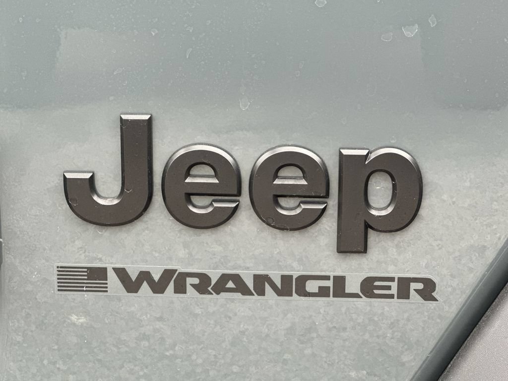 New 2026 Anvil Clear-Coat Exterior Paint Jeep Sport image 42