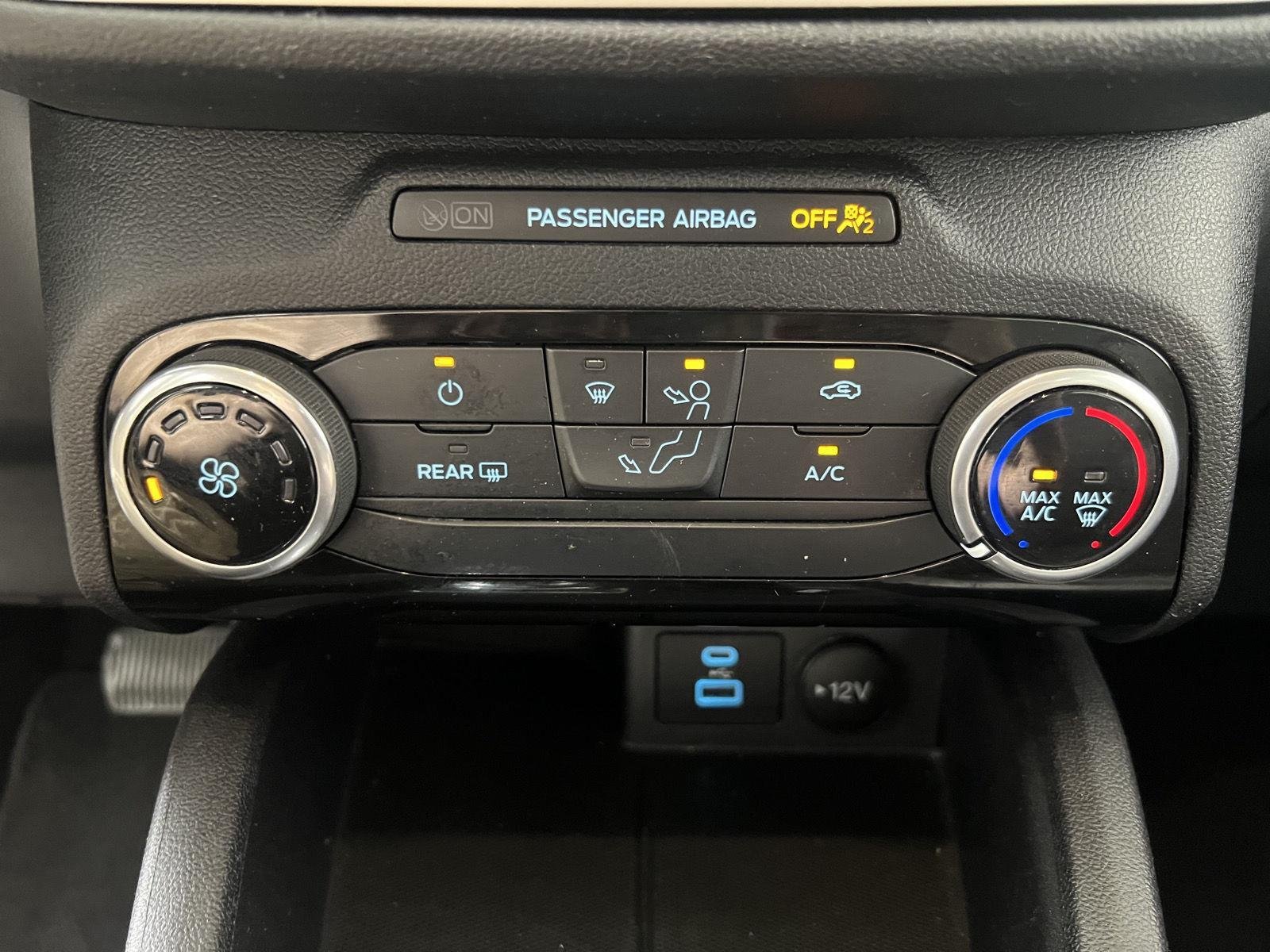 Used 2022 Carbonized Gray Ford SE image 20