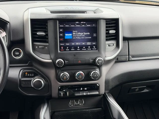 Used 2020 Red Ram Big Horn/Lone Star image 14