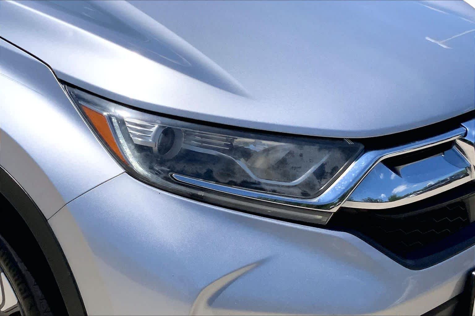 Used 2018 Lunar Silver Metallic Honda EX-L image 26
