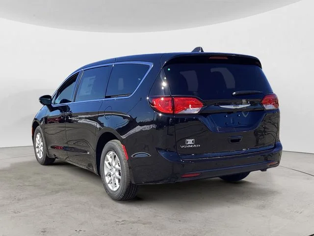 New 2026 Diamond Black Chrysler LX image 3