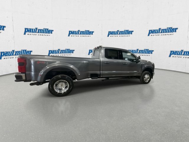 New 2026 Gray Ford Lariat image 11