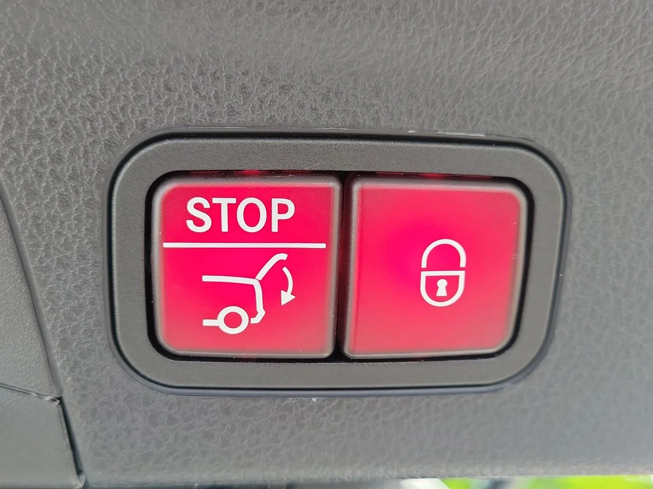 Certified Used 2022  Mercedes-Benz GLE 350 image 9