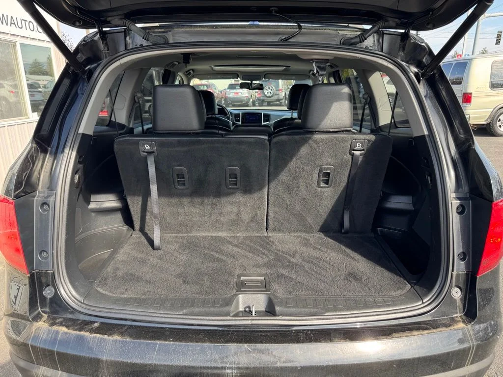 Used 2016 Black Honda EX-L image 15