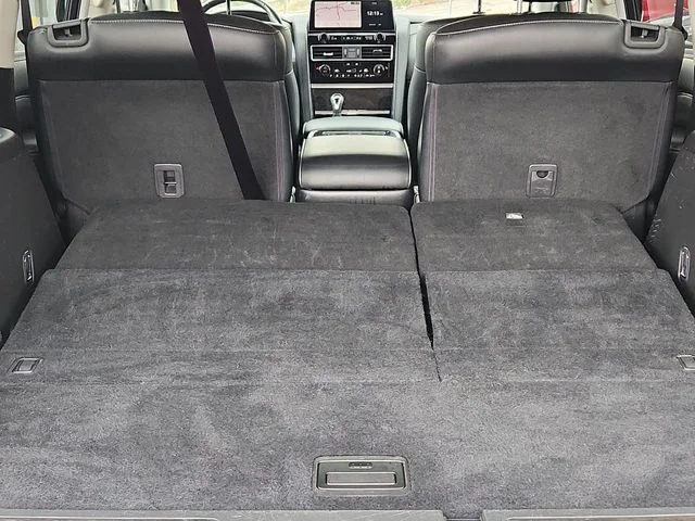 Certified Used 2024 Anthracite Gray INFINITI LUXE image 24