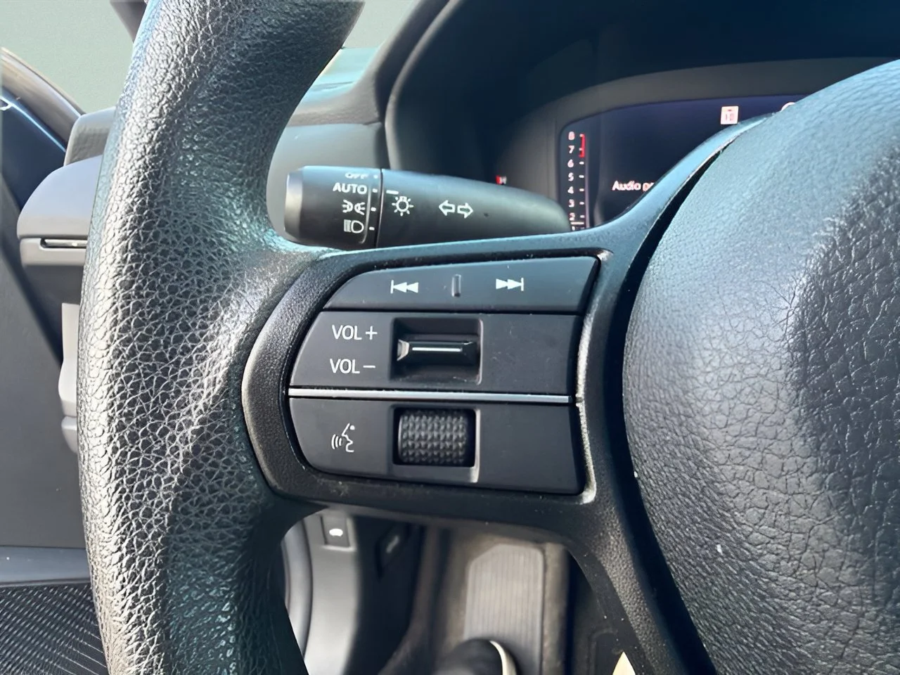 Used 2024 Canyon River Blue Metallic Honda EX image 15