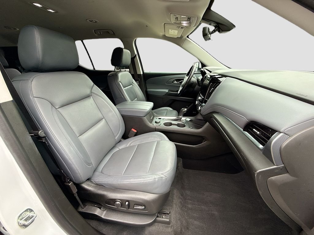 Used 2020 Summit White Chevrolet Premier image 30