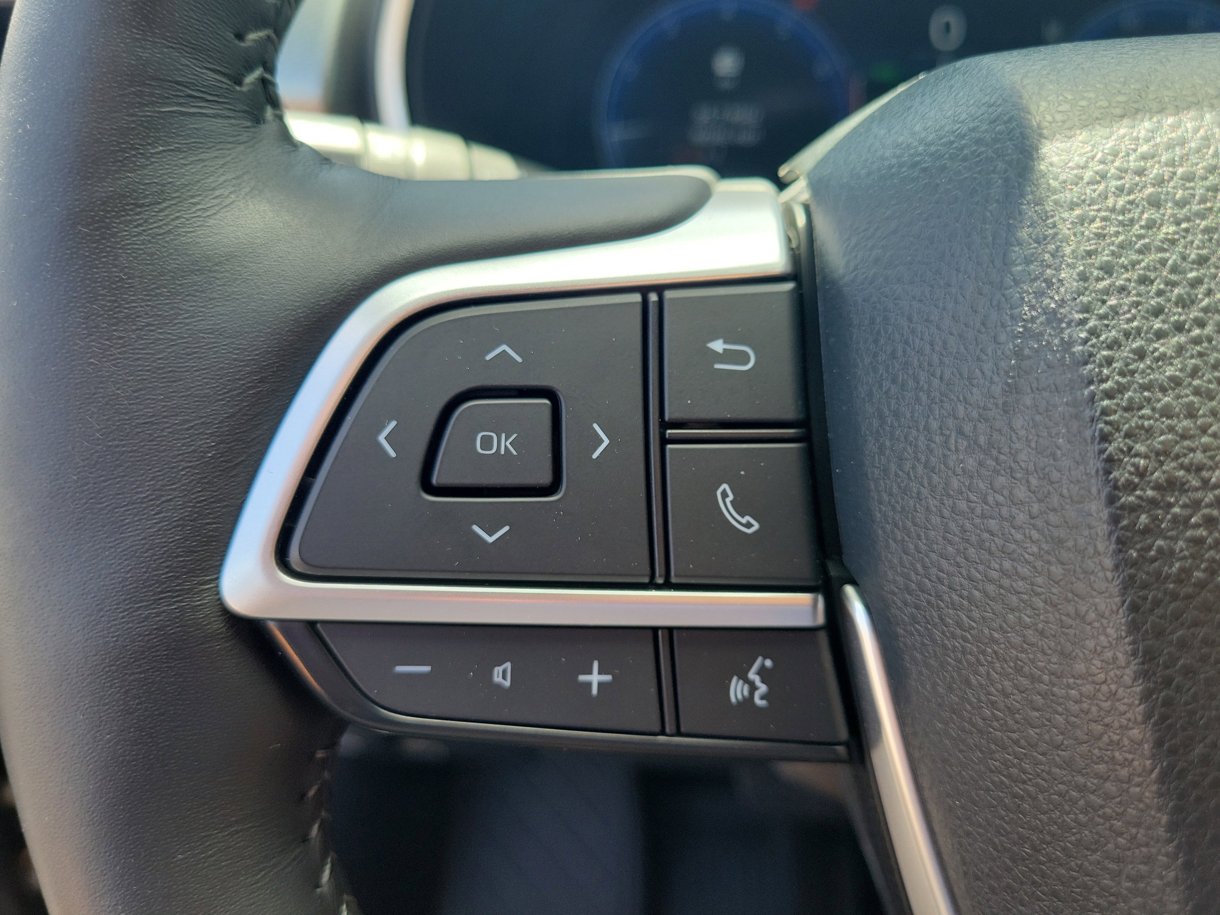 Used 2024 Magnetic Gray Metallic Toyota LE image 24