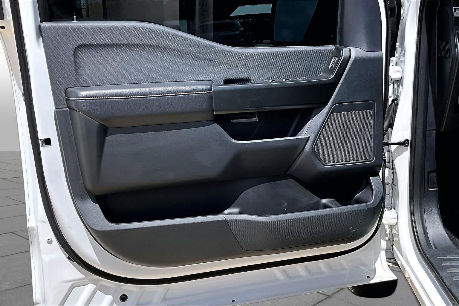 Used 2025 Oxford White Ford STX image 22
