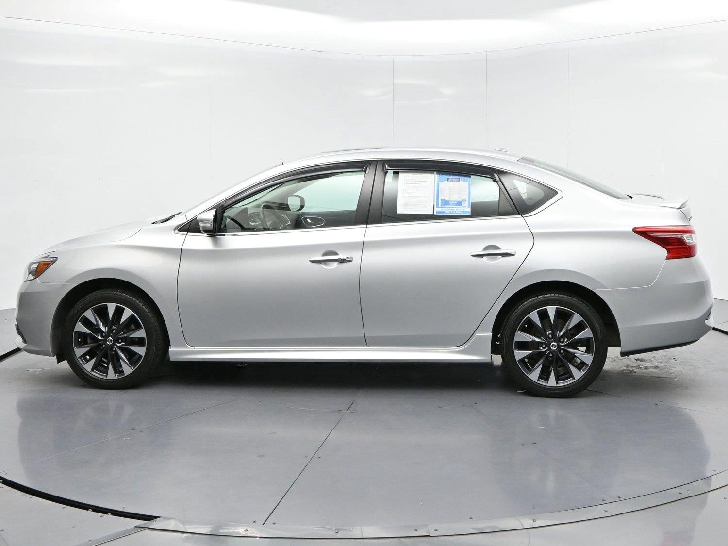 Used 2017 Brilliant Silver Nissan SR Turbo image 4