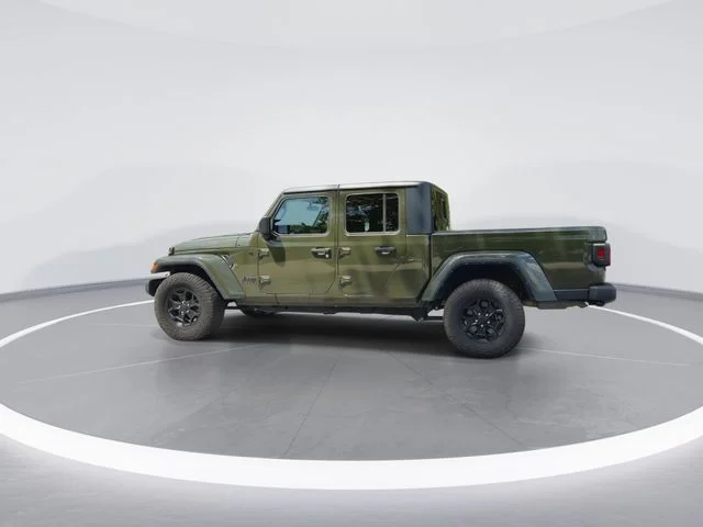Used 2021 Green Jeep Willys image 5