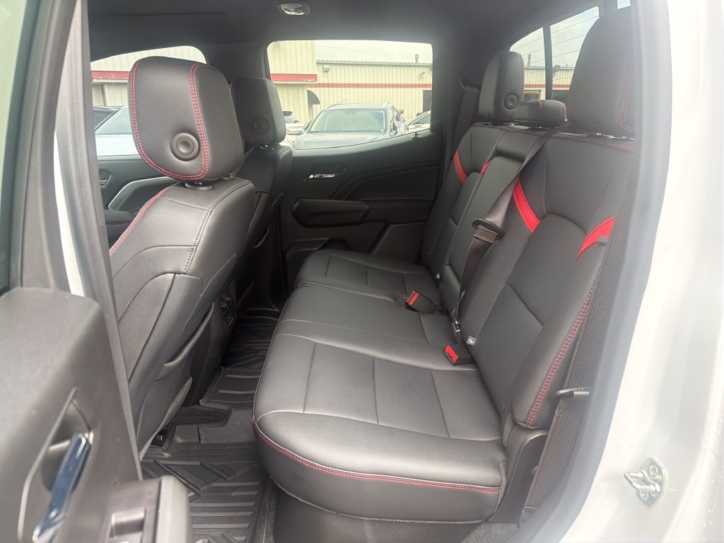 Used 2024 White Chevrolet Z71 image 14