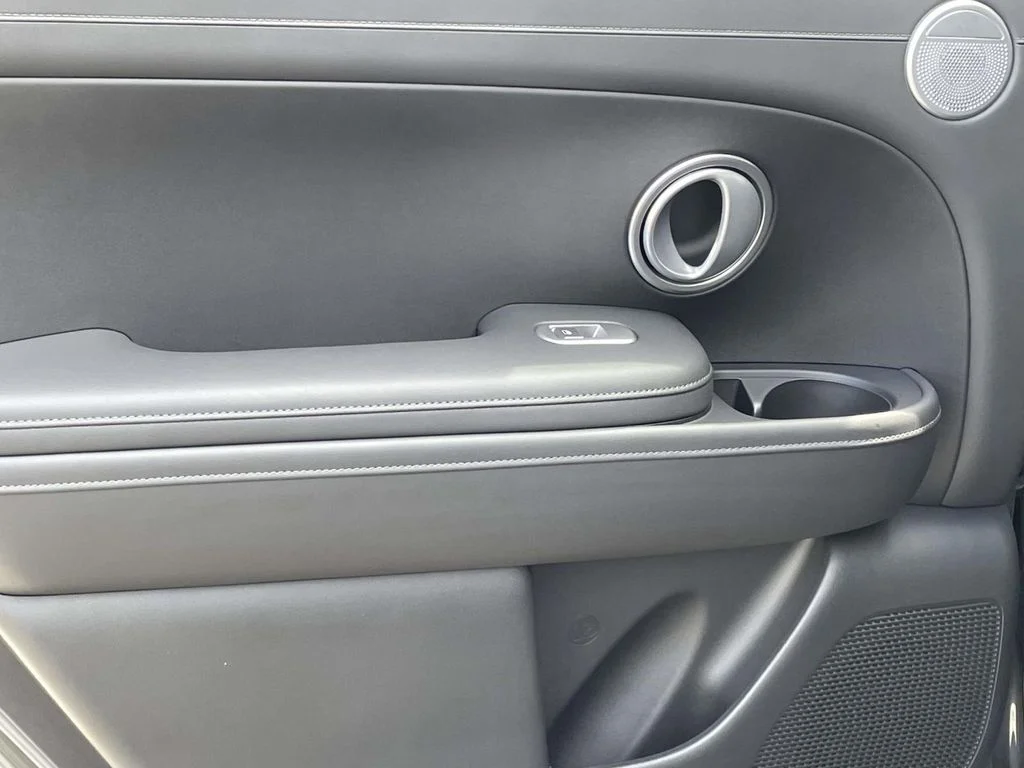 New 2026 Gray Hyundai Limited image 10